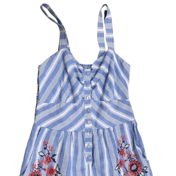 Altar’d State Jumpsuit with Embroidered Details - Sz Small - Picture 4 of 9